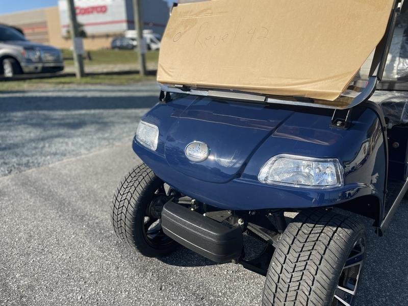 2022 Evolution Electric Vehicles Classic 4 Pro